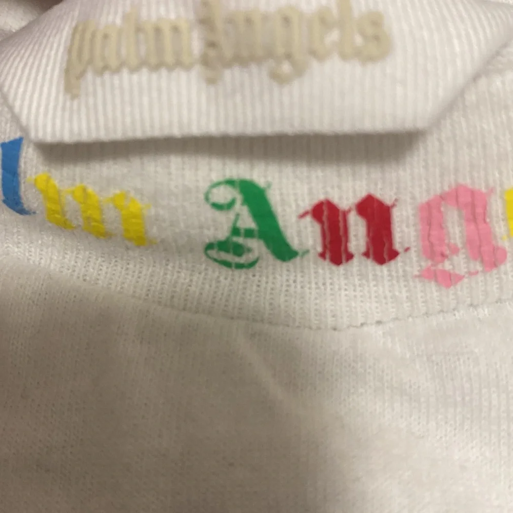 IN VERY GOOD CONDITION - Picture 3 of 3